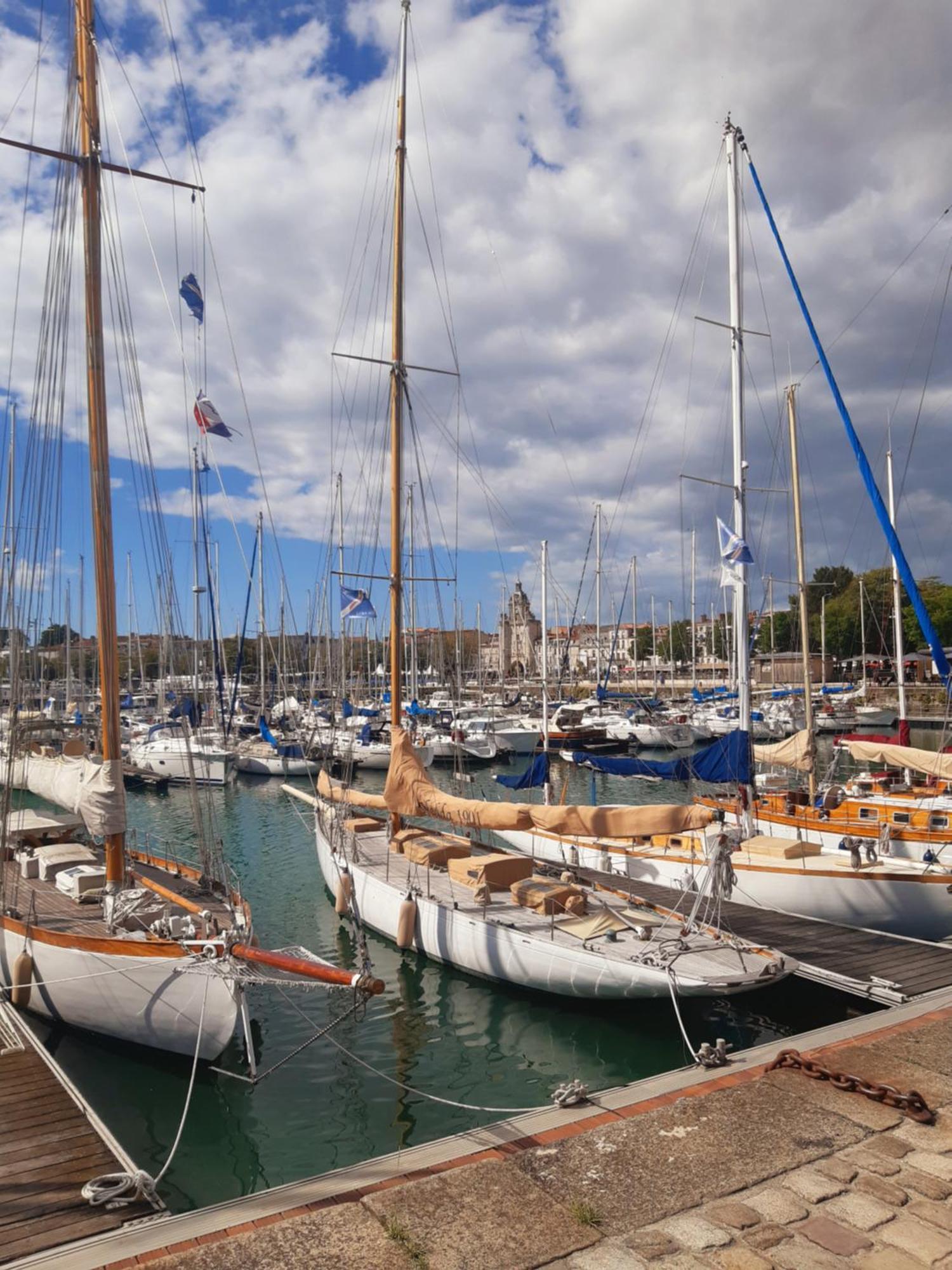 Maison De Vacances Entiere A 10 Mn De La Rochelle Dompierre-sur-Mer Экстерьер фото