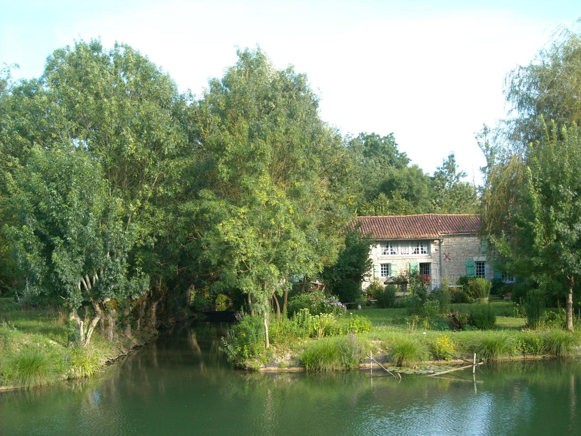 Maison De Vacances Entiere A 10 Mn De La Rochelle Dompierre-sur-Mer Экстерьер фото
