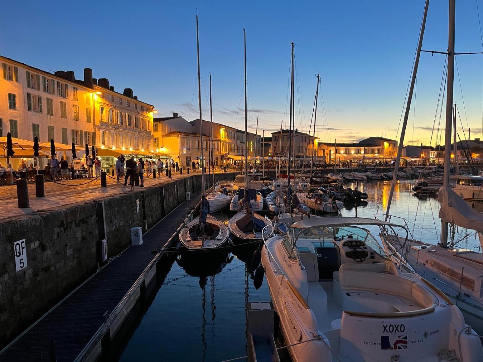 Maison De Vacances Entiere A 10 Mn De La Rochelle Dompierre-sur-Mer Экстерьер фото